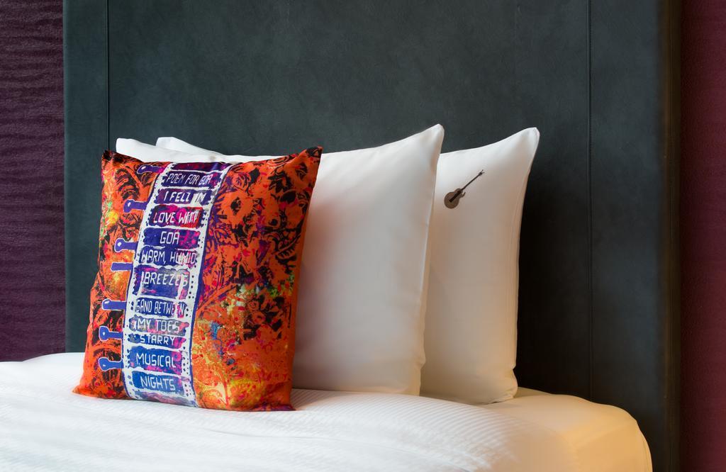 โรงแรมฮาร์ด ร็อค โคอา กาลังกูติ ภายนอก รูปภาพ Pillows